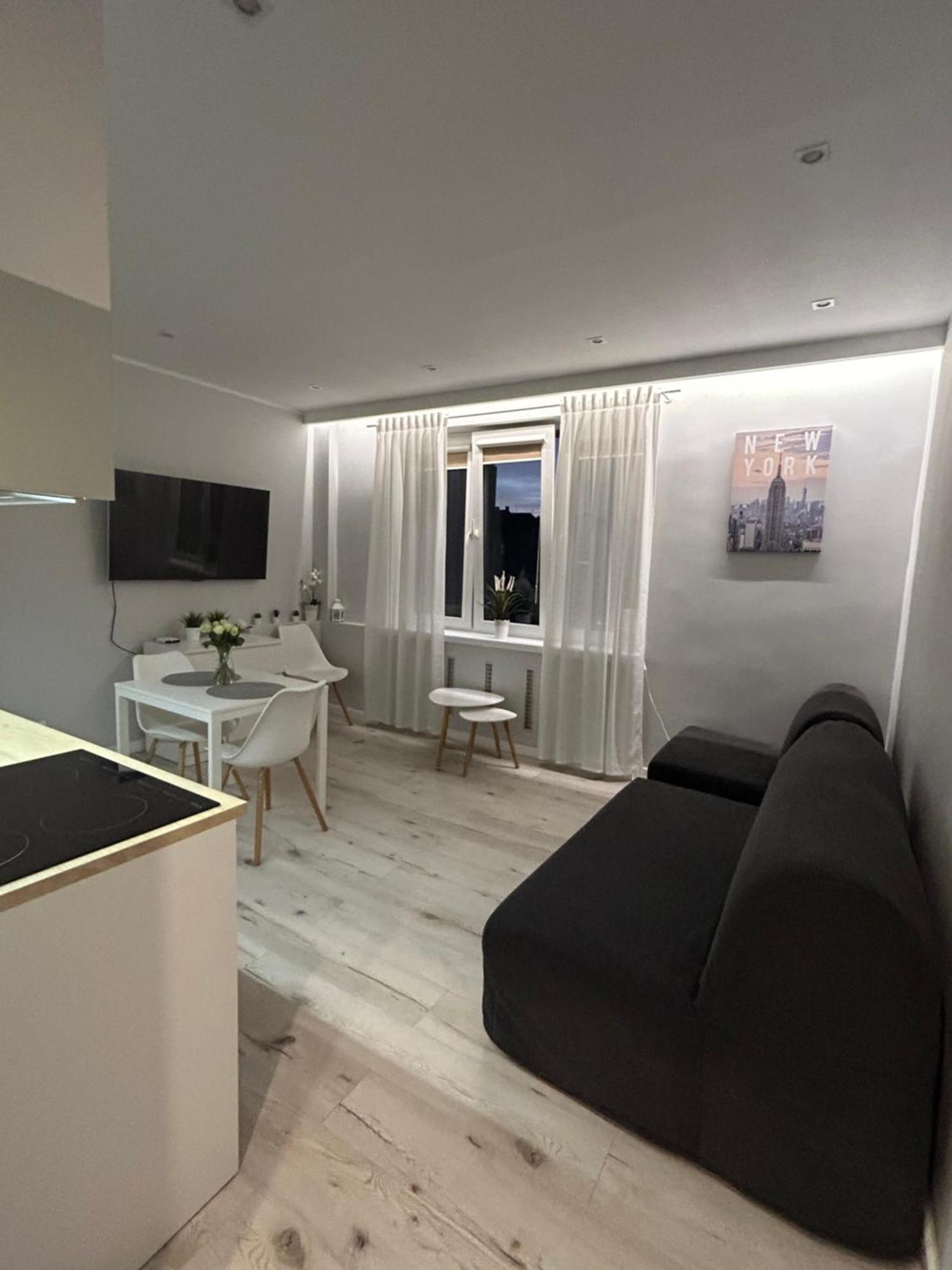 Apartament Na Dworcowej Centrum Parking Gratis Wroclaw Luaran gambar