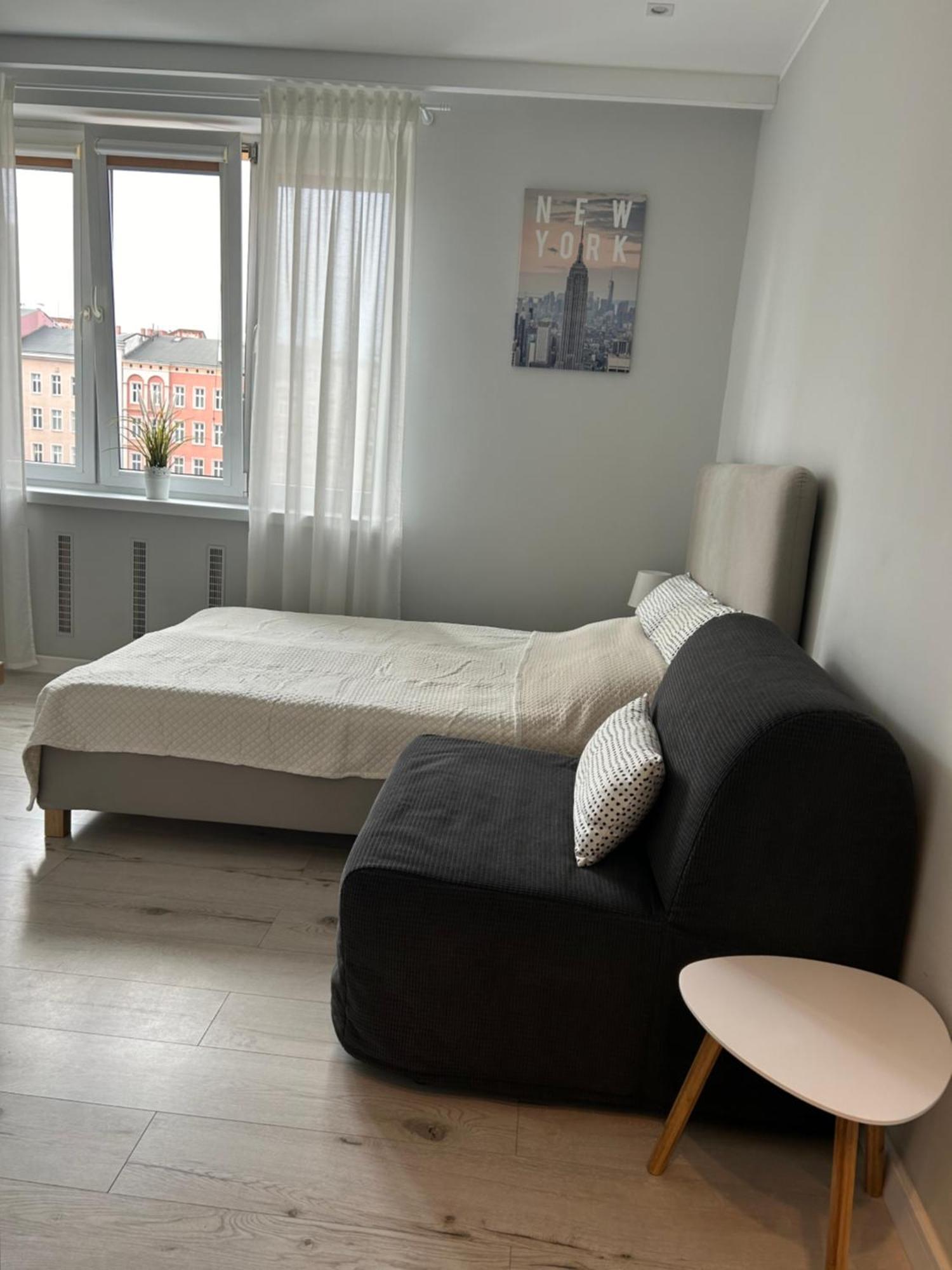 Apartament Na Dworcowej Centrum Parking Gratis Wroclaw Luaran gambar